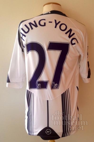 Chung-Young Lee  Match Worn Bolton Wanderers Shirt