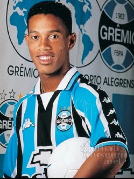  Ronaldinho  Match Worn Gremio Shirt